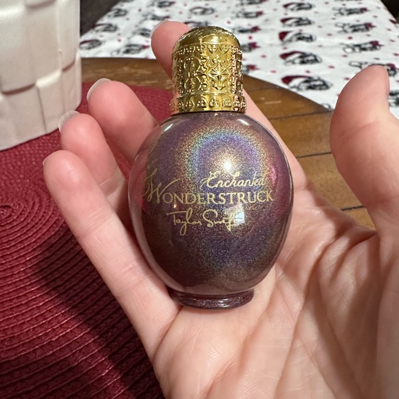 Taylor Swift Other - Taylor Swift Enchanted Wonderstruck 1oz perfume